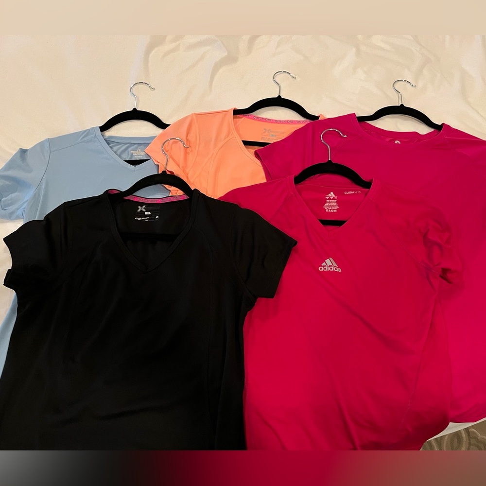 Woman’s Size Medium Active Shirts